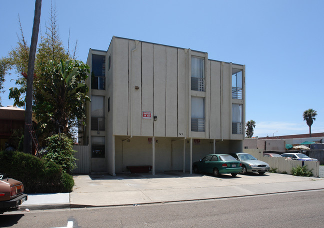 121 Elder Ave in Imperial Beach, CA - Building Photo - Building Photo