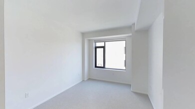 345 Harrison Ave in Boston, MA - Foto de edificio - Building Photo