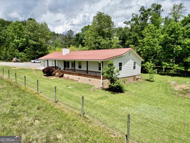 6720 Martha Berry Hwy in Armuchee, GA - Building Photo - Building Photo