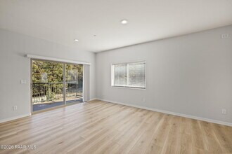 1257 White Spar Rd in Prescott, AZ - Foto de edificio - Building Photo