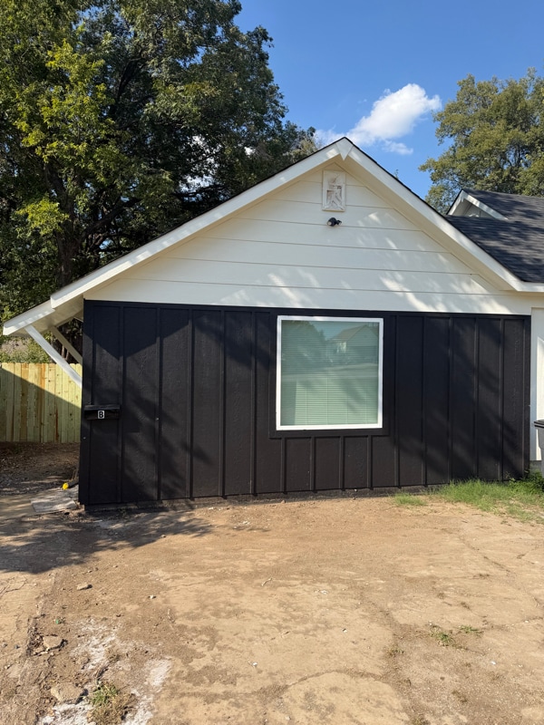 property at 637 Mohawk Blvd