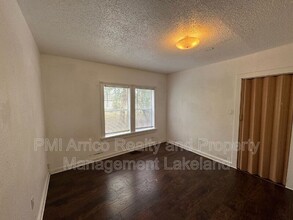 5608 Old Rd 37 in Lakeland, FL - Building Photo - Building Photo