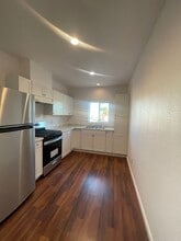 235 Navajo Dr in Salinas, CA - Building Photo - Building Photo