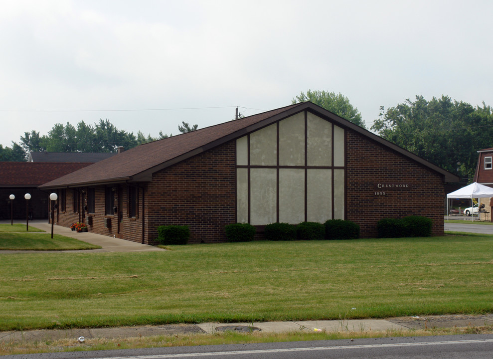 1701-1801 Fostoria Ave in Findlay, OH - Building Photo