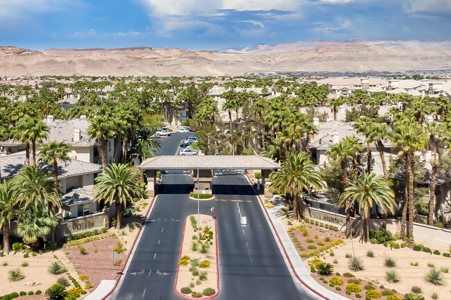 7123 S Durango Dr in Las Vegas, NV - Foto de edificio - Building Photo