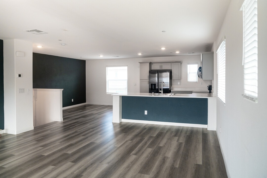 12245 Harvest Sky Way in Las Vegas, NV - Building Photo
