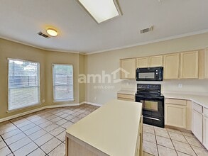 4103 Chiselhurst in San Antonio, TX - Building Photo - Building Photo