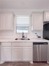 34 N Rocky Rose Ave in Edinburg, TX - Building Photo - Building Photo