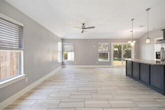 902 Low Brim Cove in Pflugerville, TX - Building Photo - Building Photo