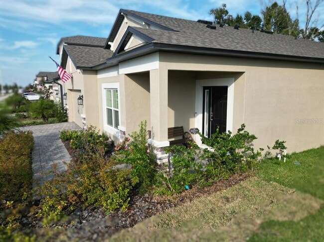 11996 Hilltop Farms Dr in Dade City, FL - Building Photo - Building Photo