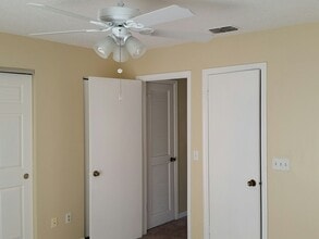 16526 Brigadoon Dr in Tampa, FL - Building Photo - Building Photo