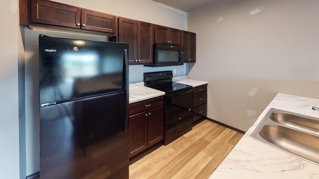 Windcrest Village Apartments & Townhomes Spencer, IA Apartments