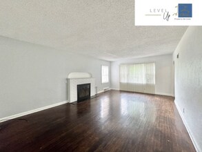 7208 Lydia Ave in Kansas City, MO - Building Photo - Building Photo