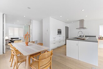 55 Mimico Ave in Toronto, ON - Building Photo - Building Photo