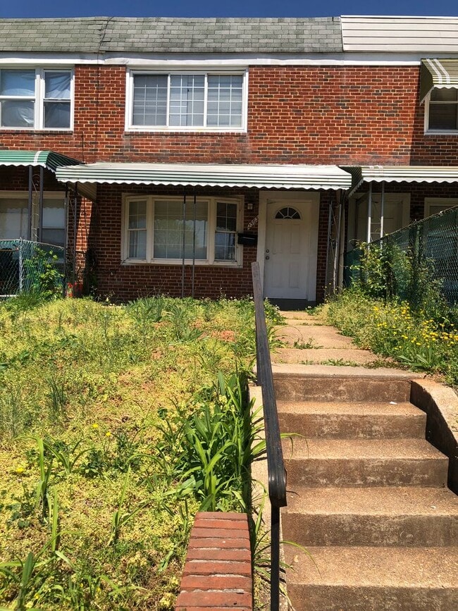 property at 2563 Southdene Ave