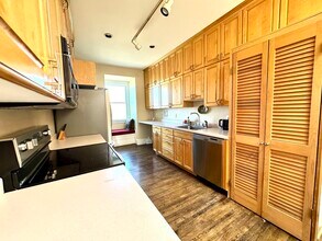 4 Monument Sq, Unit 6 in Boston, MA - Building Photo - Building Photo