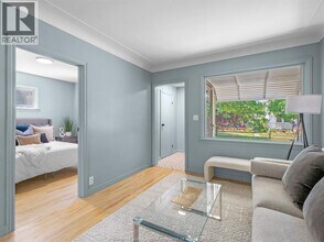 1722 Albert Rd in Windsor, ON - Building Photo - Building Photo