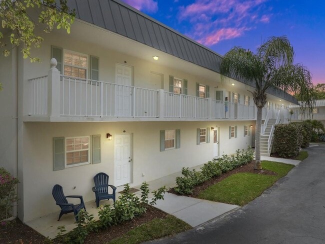 property at 900 Jasmine Ln