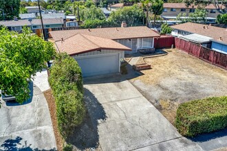 1286 Tucson Ave in Sunnyvale, CA - Building Photo - Building Photo