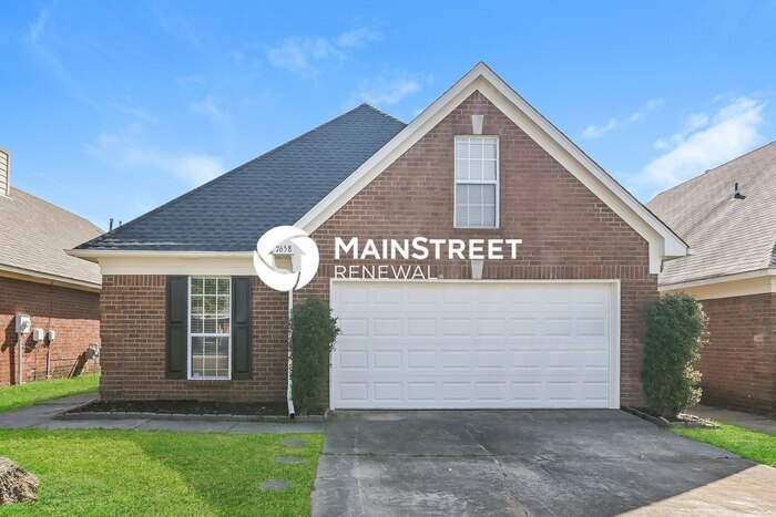 7658 Davis Pkwy in Southaven, MS - Building Photo