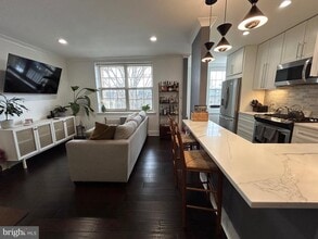 939 Longfellow St NW in Washington, DC - Building Photo - Building Photo