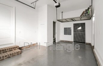 3705 Westbury Lake Dr in Raleigh, NC - Building Photo - Building Photo