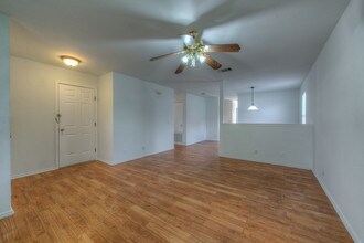 8433 Alum Rock Dr in Austin, TX - Building Photo - Building Photo