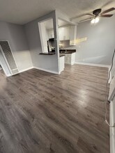 5741 Virginia Ave in Los Angeles, CA - Building Photo - Building Photo