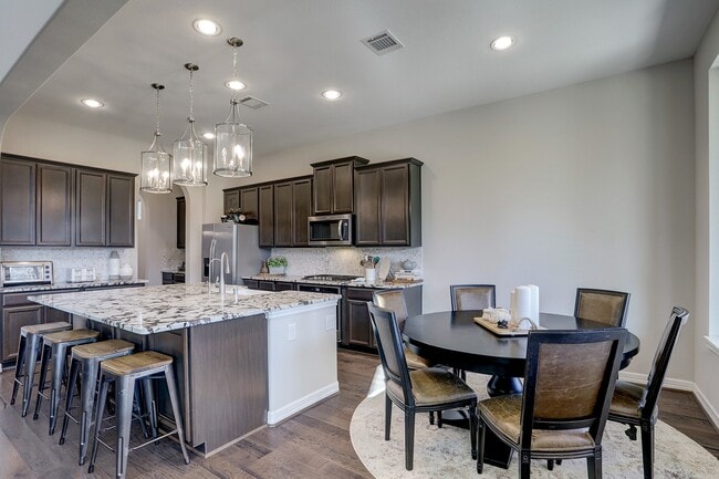 34427 Spring Creek Cir in Pinehurst, TX - Building Photo - Building Photo