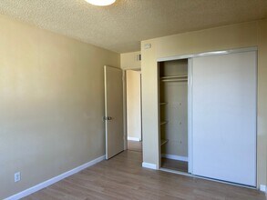 1423 Edgewood Dr in Alhambra, CA - Building Photo - Building Photo