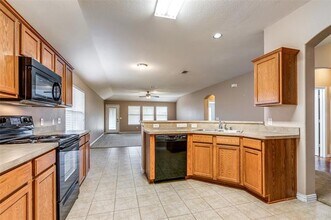 316 Crosscreek Dr in Princeton, TX - Building Photo - Building Photo