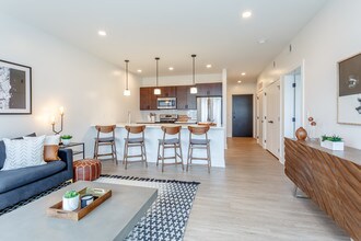 Capitol Place Apartments in Omaha, NE - Building Photo - Interior Photo