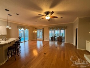 1204 Autumn Breeze Cir in Gulf Breeze, FL - Building Photo - Building Photo