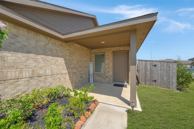 property at 26706 Paloma Blanca Dr