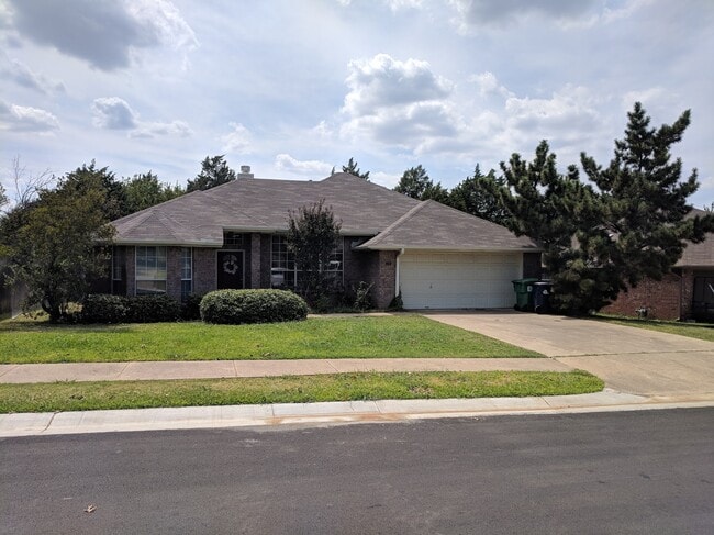 property at 1115 Oak Tree Drive