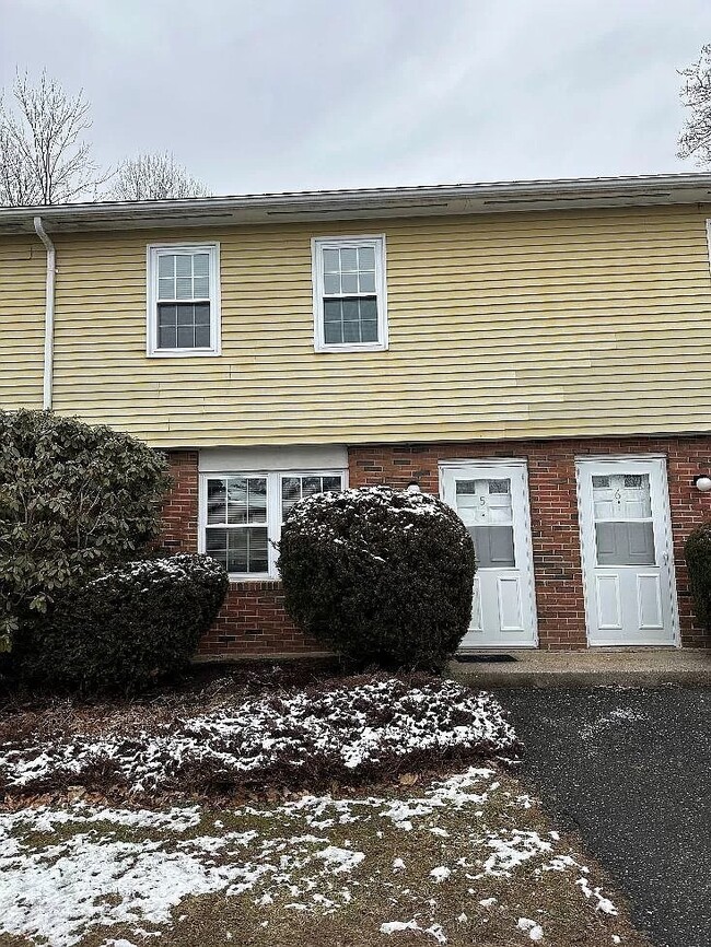 property at 252 West St