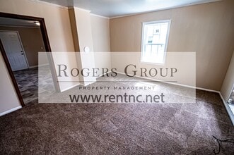 220 Pearl St in Henderson, NC - Building Photo - Building Photo