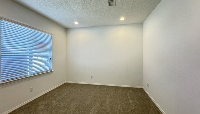 12104 N Star Trl NW in Albuquerque, NM - Foto de edificio - Building Photo