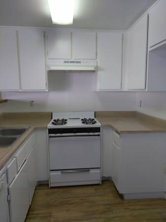 Summer Breeze Apartments Photo