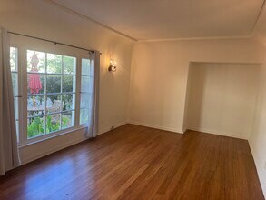 1231 9th St, Unit 2 in Santa Monica, CA - Foto de edificio - Building Photo