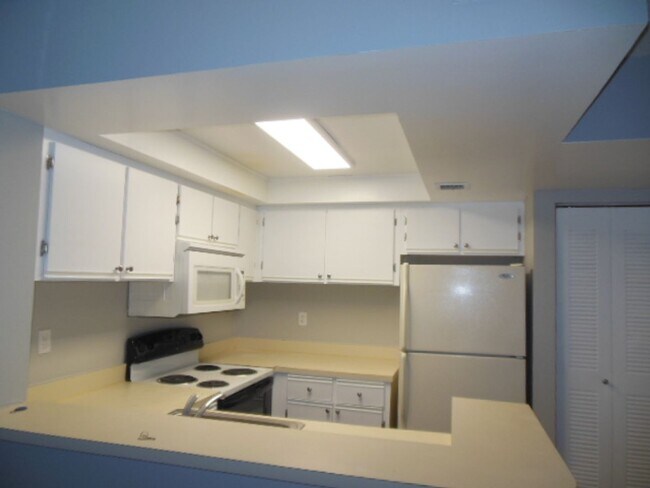 708 Executive Center Dr