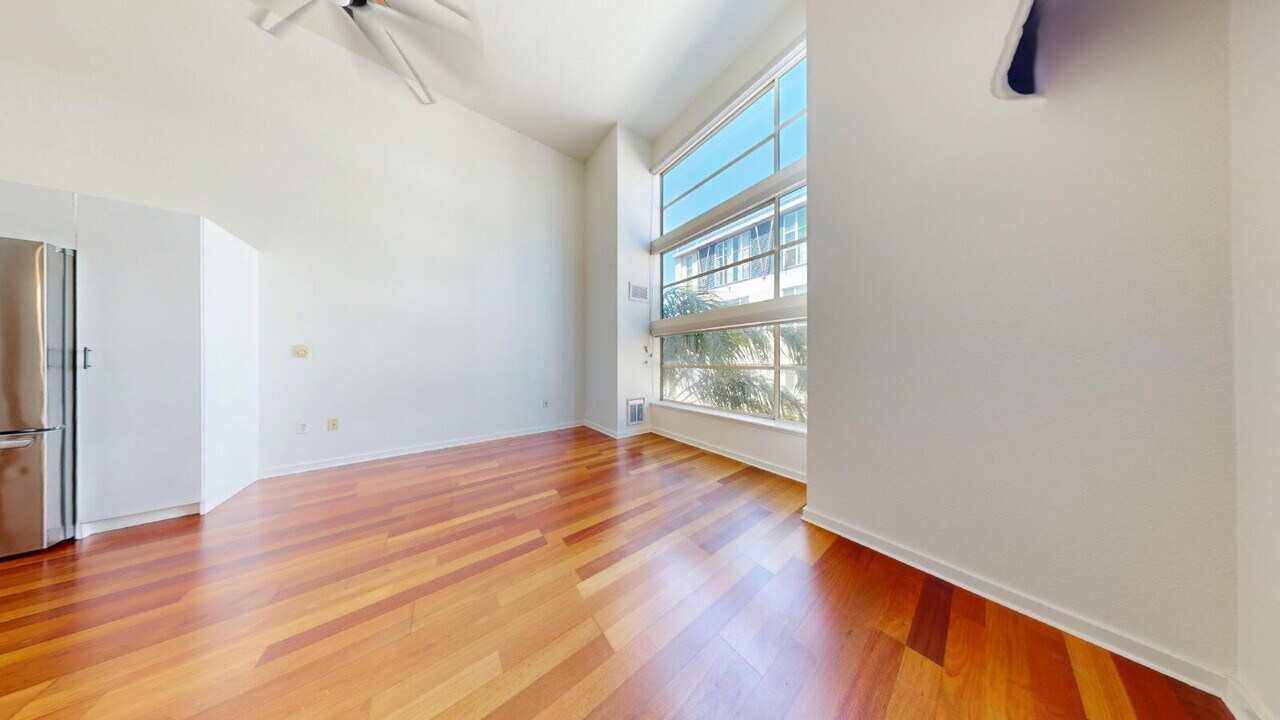 175 Bluxome St in San Francisco, CA - Building Photo