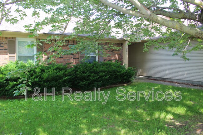 3202 Cherry Lake Rd in Indianapolis, IN - Building Photo - Building Photo