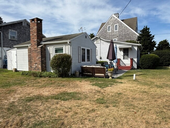 property at 2 Reed Ave