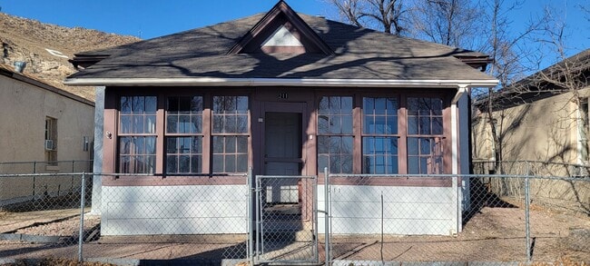 property at 211 Greenwood Ave