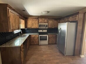 216 N Roosevelt Haskell St in Benton, AR - Building Photo - Building Photo