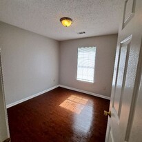 4696 Tut Cove in Memphis, TN - Building Photo - Building Photo