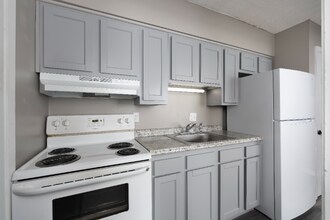 4600 Winston Ave-Unit -11 in Taylor Mill, KY - Building Photo - Building Photo