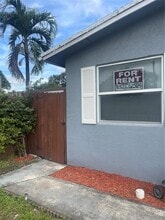 428 NW 16th Ave in Fort Lauderdale, FL - Building Photo - Building Photo