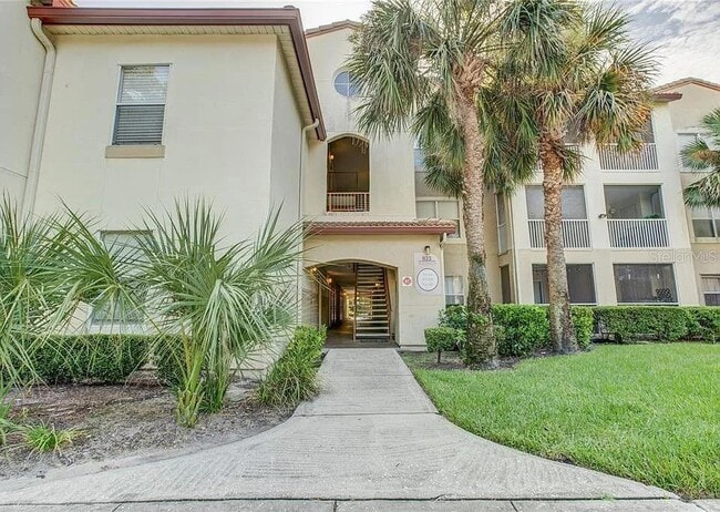 823 Camargo Way